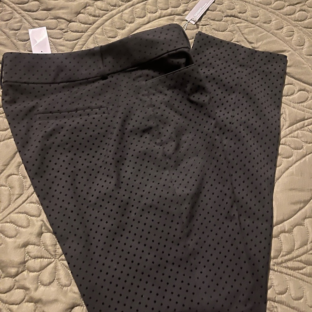 Loft New! Size 10 Black Polka Dot Pants
